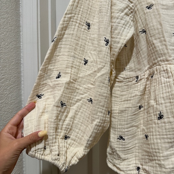 Madewell Lightspun Peplum Wrap Top in Tiny Bows - size S - Picture 8 of 9